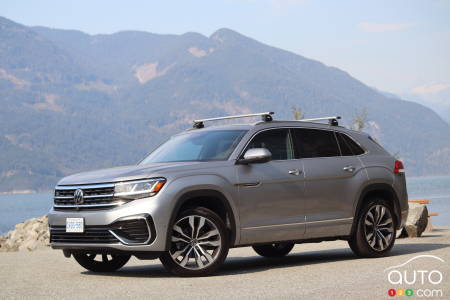 2023 Volkswagen Atlas Cross Sport Review: Don’t Call it a Coupe
